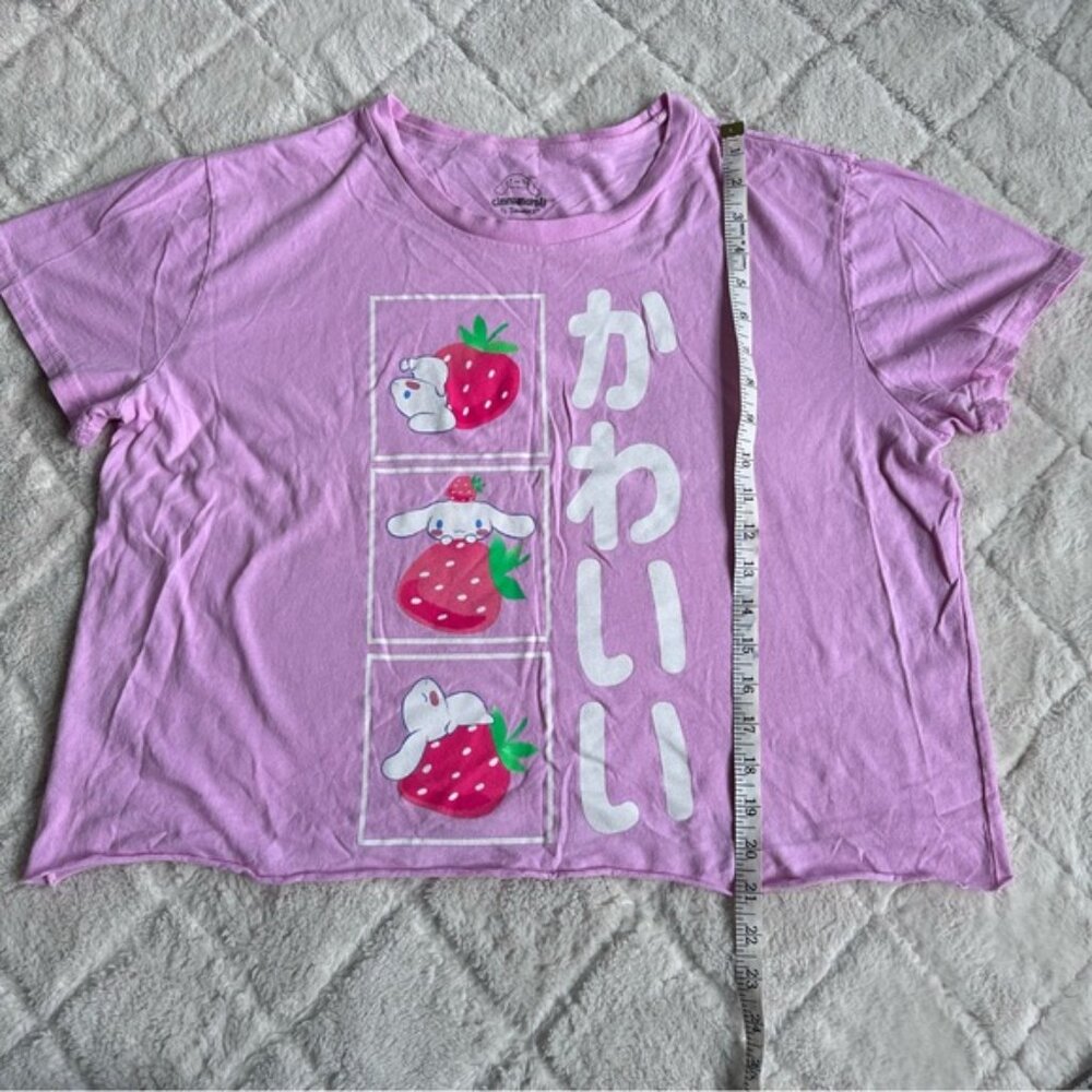 Cinnamoroll | Cropped Strawberry Kawaii Graphic T-Shirt | Size Large - Picture 10 of 10